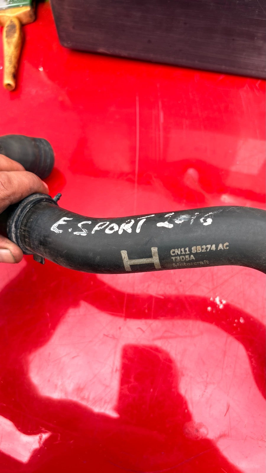 FORD ECOSPORT 2016 Coolant Hose Pipe
