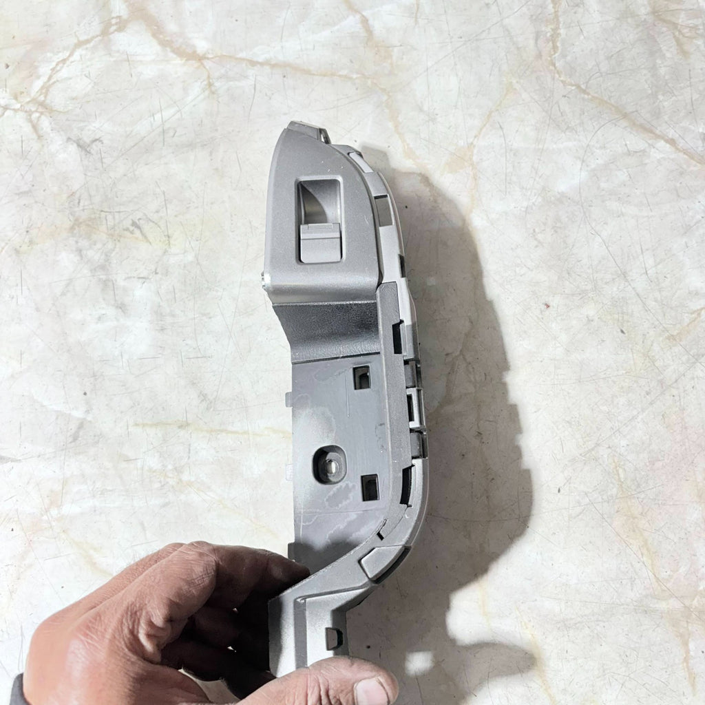 2005 HONDA FR-V FRONT ELECTRIC WINDOW SWITCH PASSENGER FRONT LEFT SIDE
