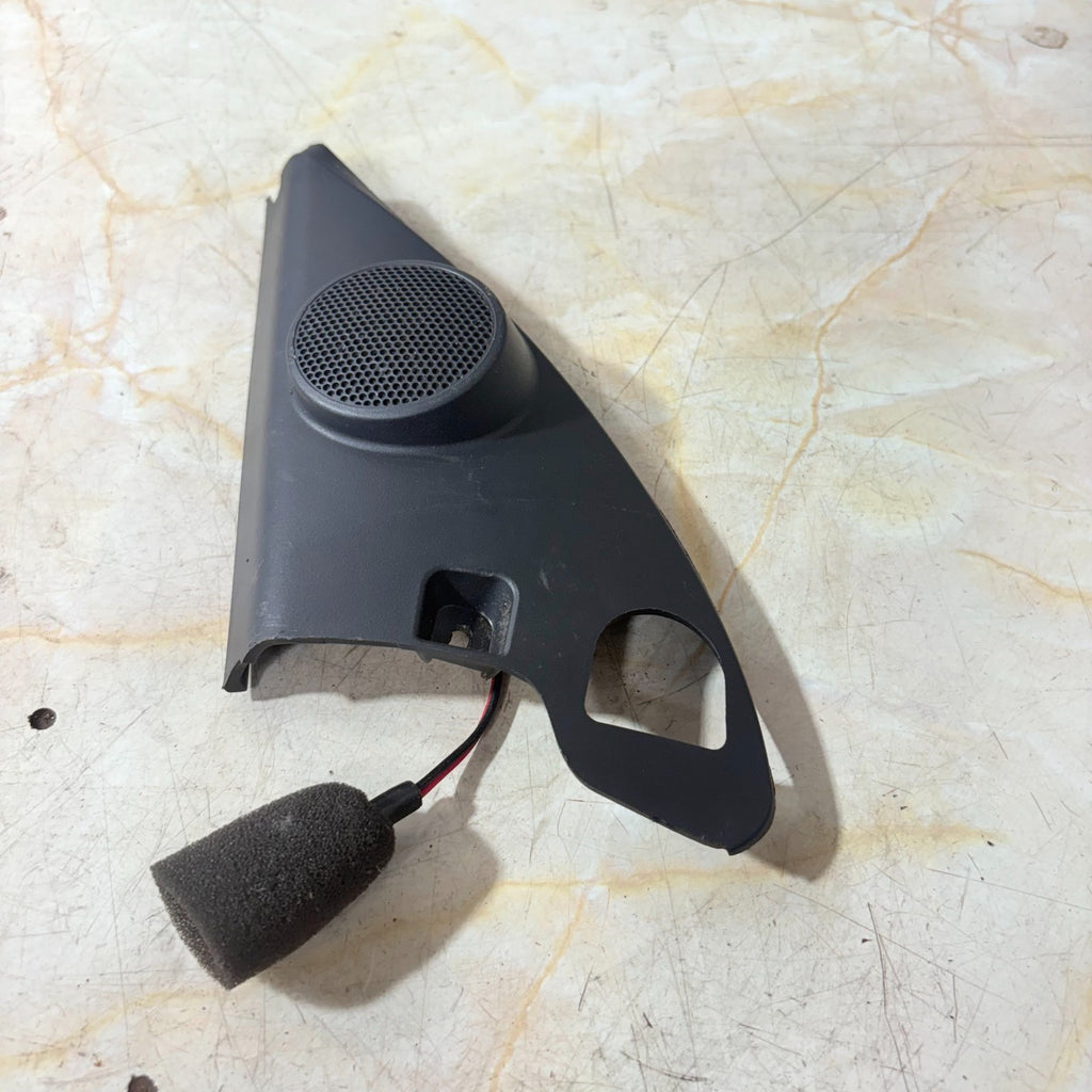 Skoda Rapid/Seat Toledo 2013-2017 Left Door Mirror Tweeter Trim 5JA837973