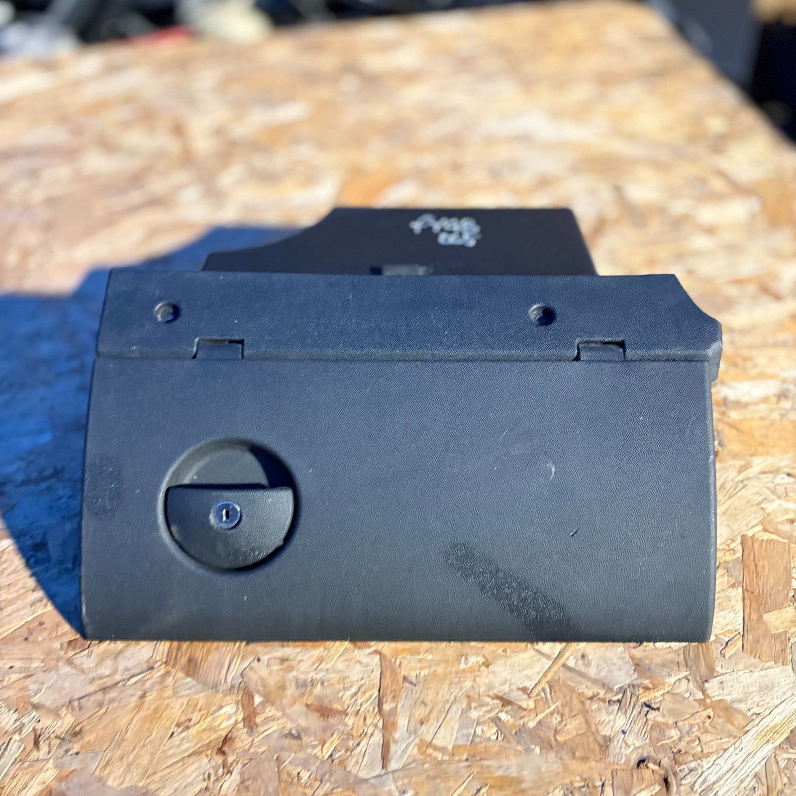 VAUXHALL TIGRA MK2 2004-2009 GLOVE BOX