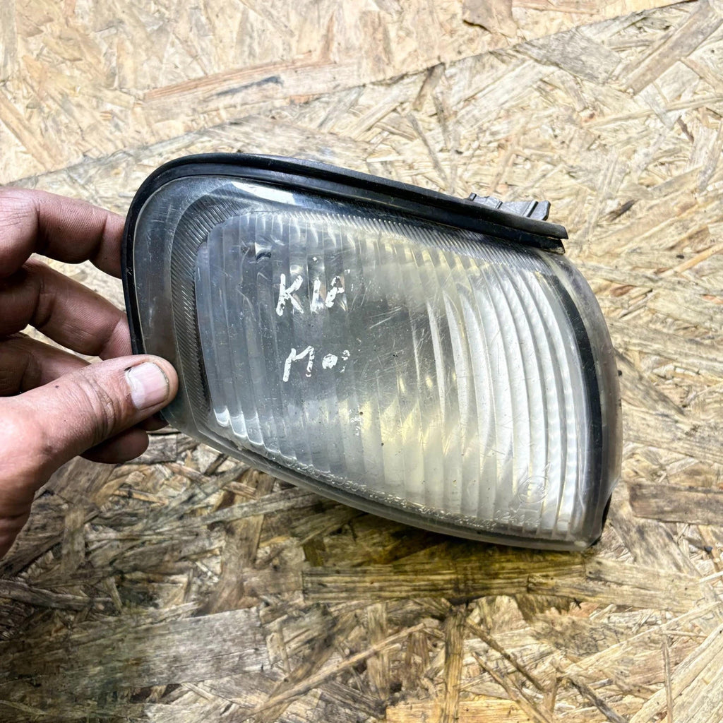 KIA Sephia Drivers side front flasher lamp