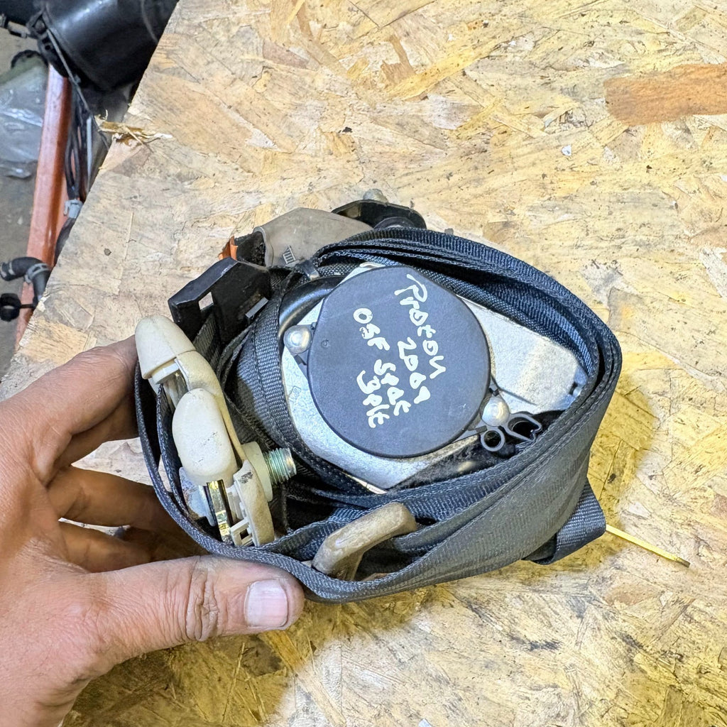 Proton 2004-2012 DRIVERS FRONT RIGHT DRIVER SIDE SEAT BELT 5152348SGA