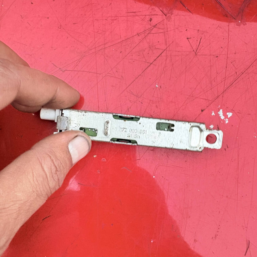 VW SCIROCCO 137, 138 Antenna Amplifier 1K8035552C 7617310333 2.00 26147820