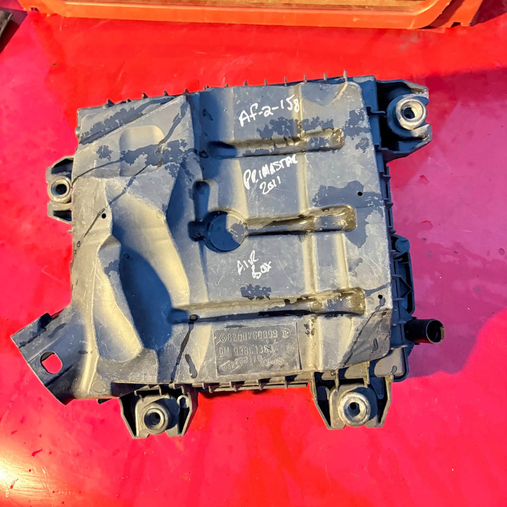 NISSAN PRIMASTAR AIR FILTER BOX HOUSING 8200760899 MK2 2011