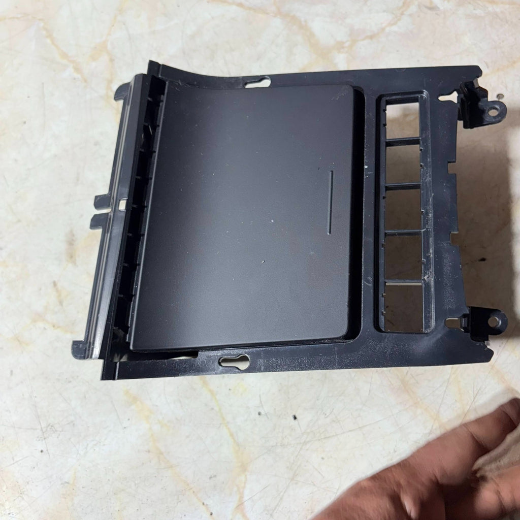 VW Golf Mk6 Front Ashtray 12V Cig Lighter 5K0857961 2009-2014 Eos Scirocco