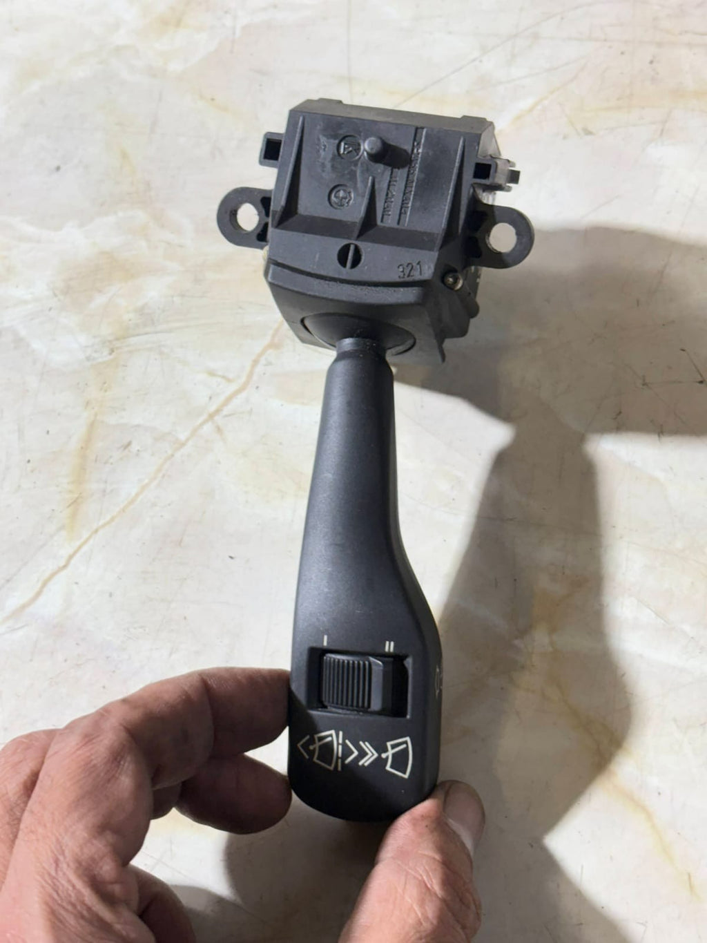 BMW 2003 WIPER STALK SWITCH 8363664M 01204000
