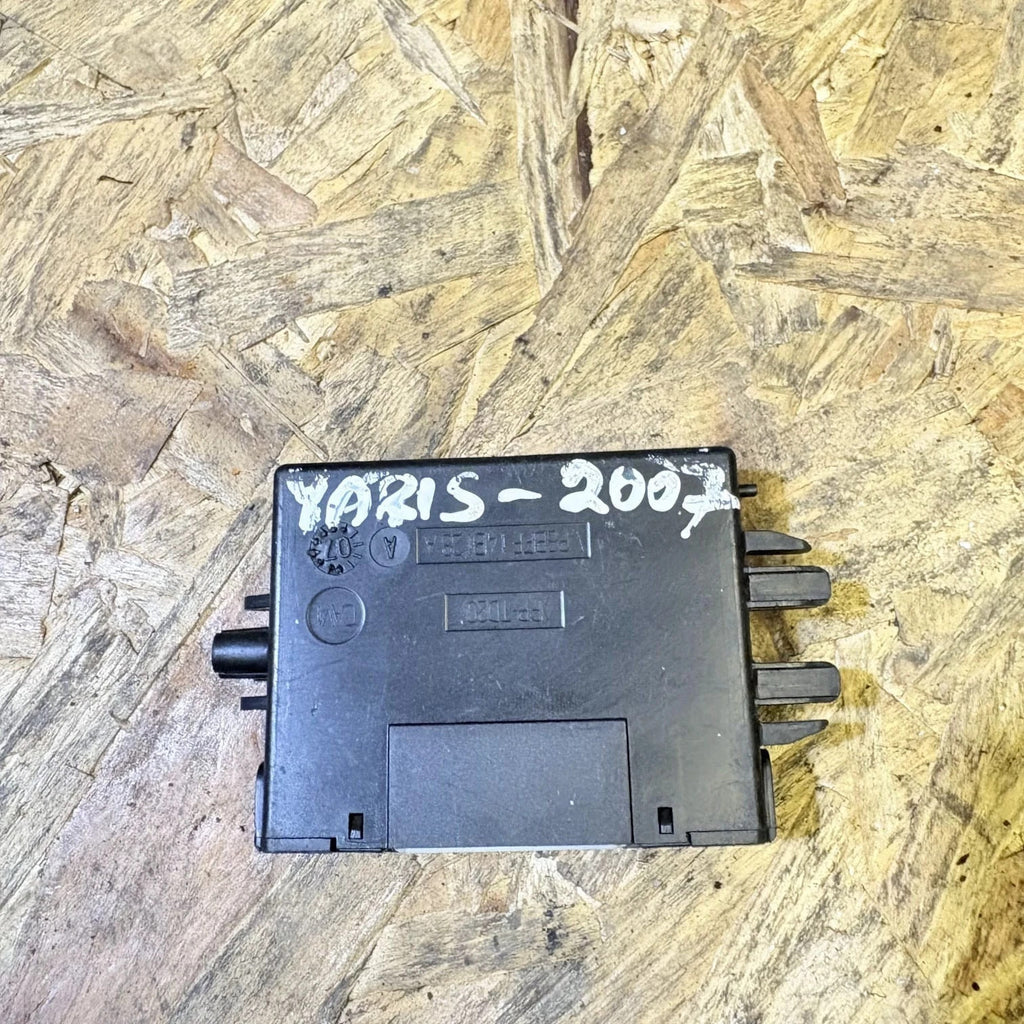TOYOTA YARIS MK2 05-11 IMMOBILISER TRANSPONDER KEY CONTROL UNIT ECU 89780-00010