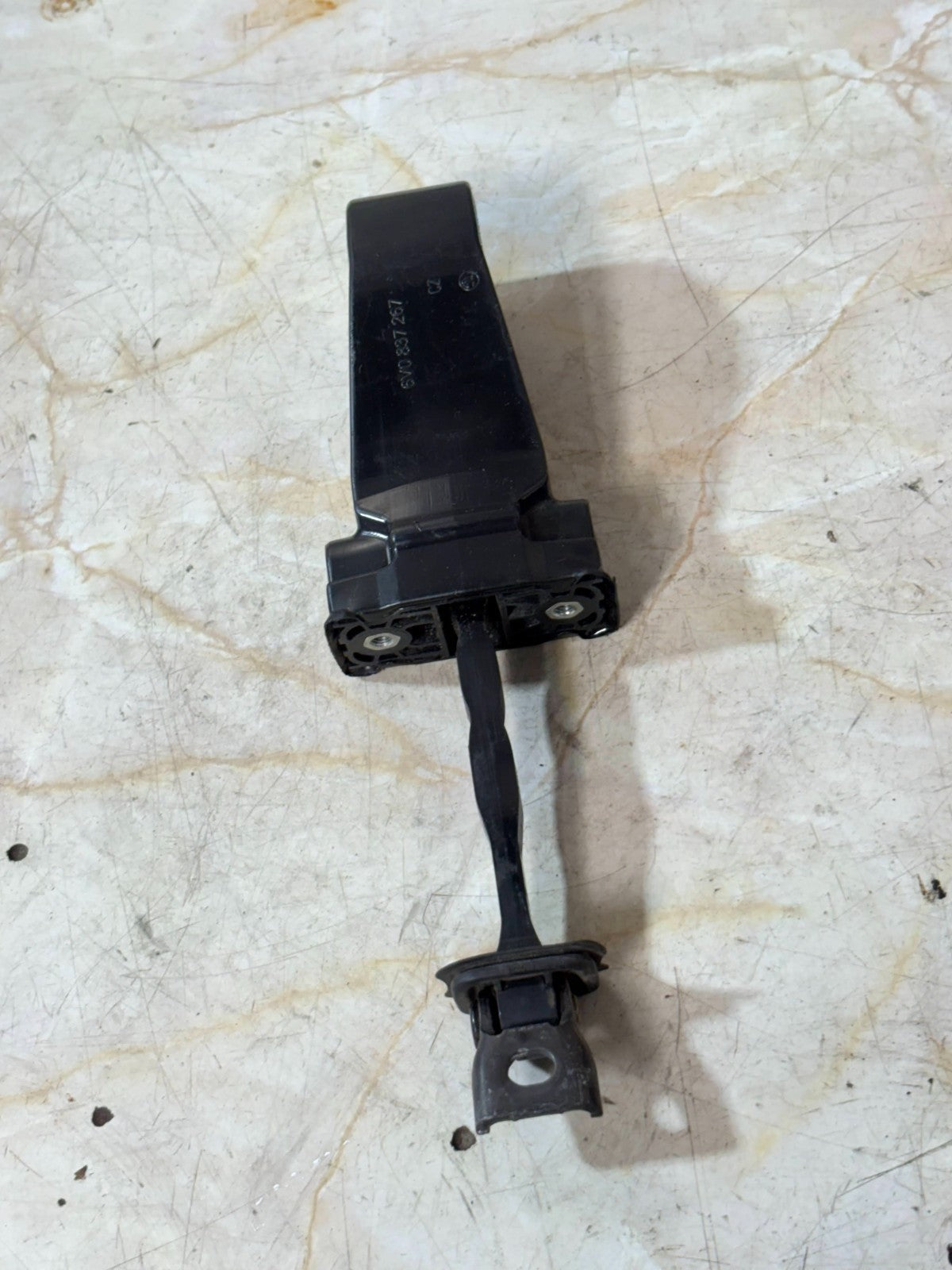 SKODA FABIA MK3 OSF CHECK STRAP CATCH 6V0837267