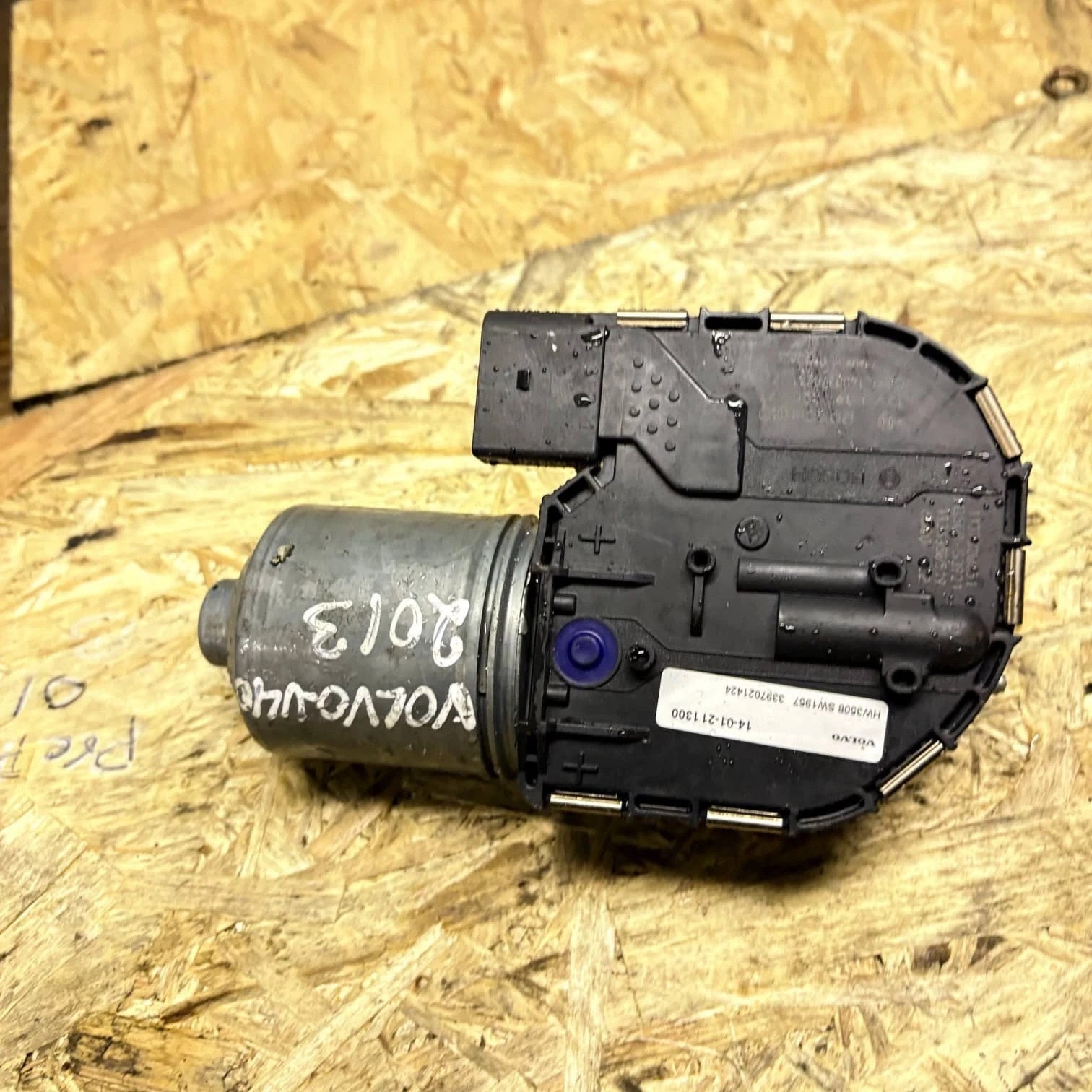 Volvo V40 2013 Front Wiper Motor 1137328851 !!! #1