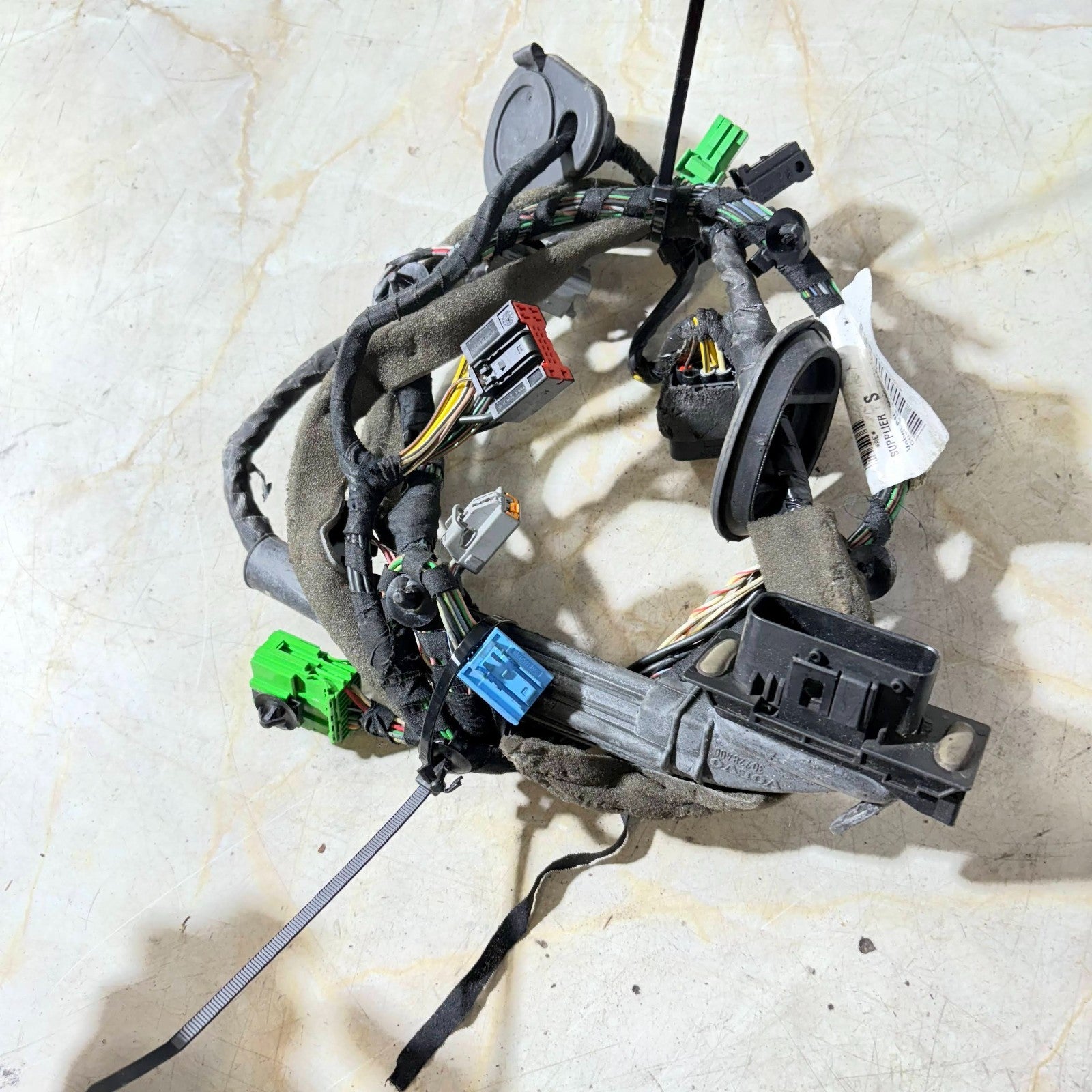 2008 Volvo Front Left NSF Door Wiring Harness Loom 30728406