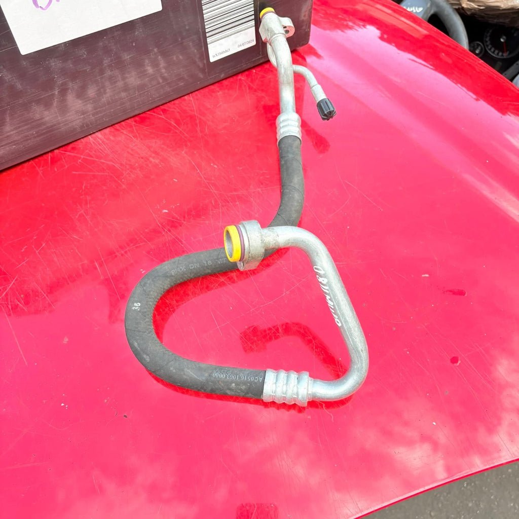 BMW 123D 2010 AIR CON PIPE A/C HOSE 52529410
