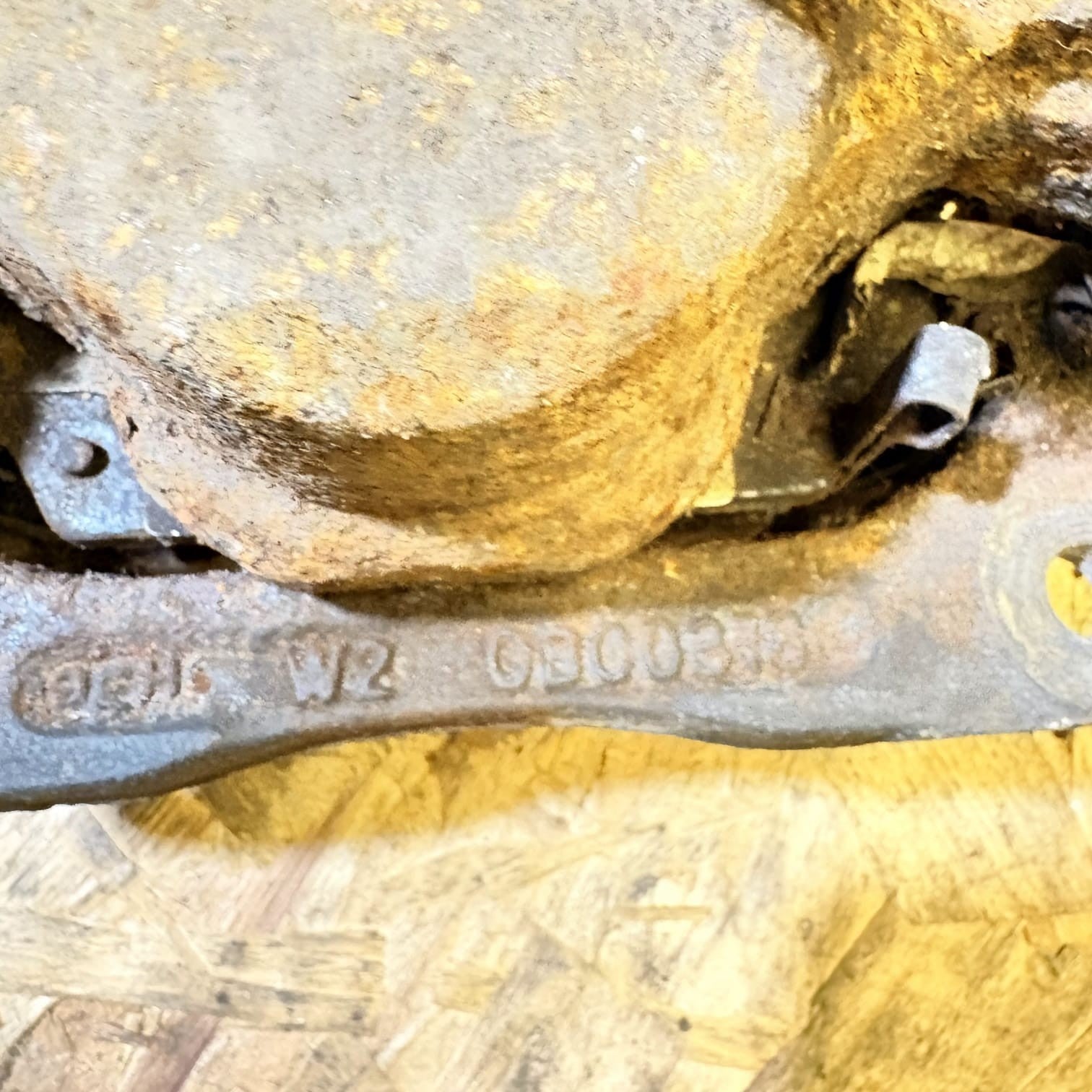 HONDA ACCORD VII Front Right Brake Caliper 12022597