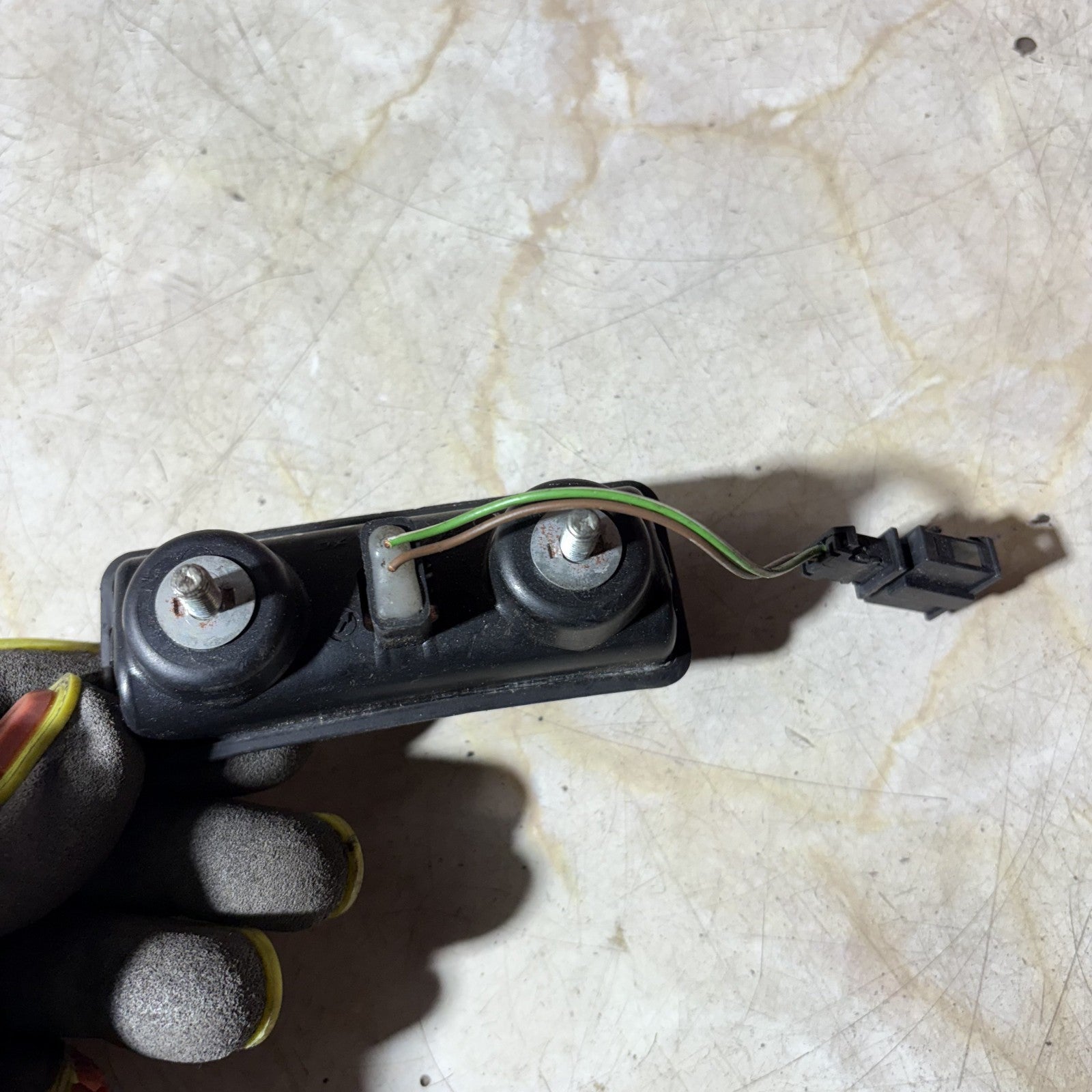 Skoda Fabia 5J MK2 2006-2014 tailgate Switch Button