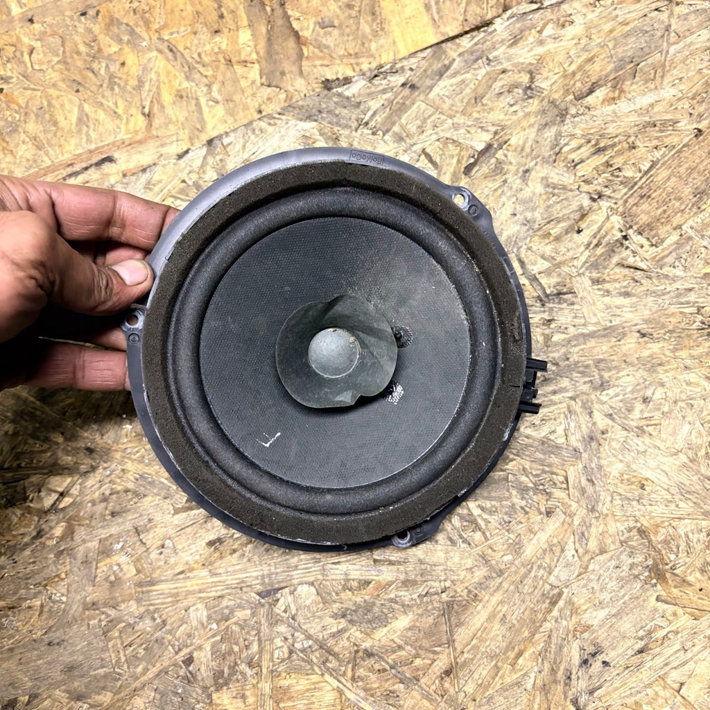Ford Fiesta Mk7 2008-2017 5 Door Rear Right Door Speaker AA6T18808CA 4Ω