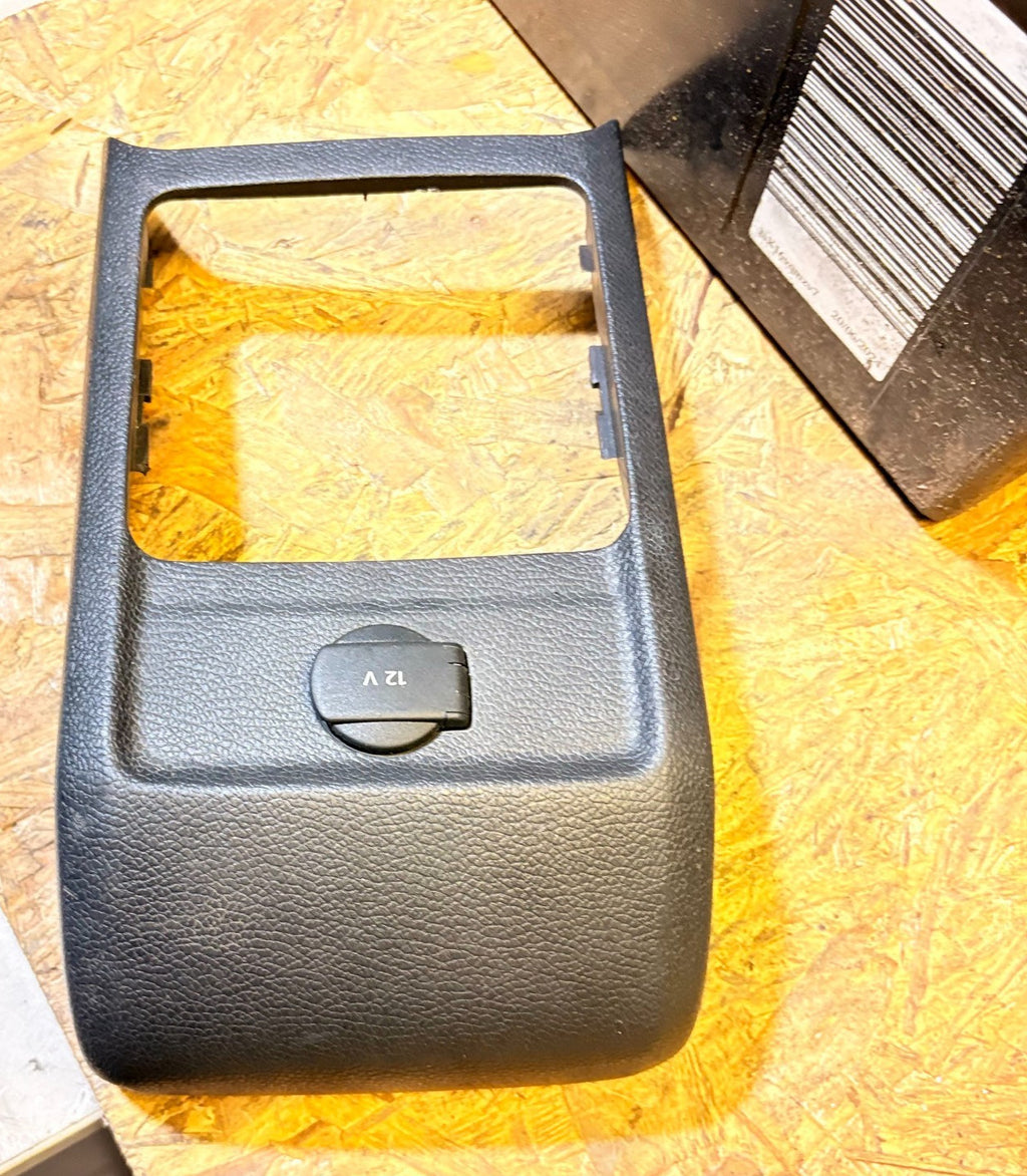 VW Eos 2006-2015 Rear Centre Console Armrest Trim Cover 1Q0863289C