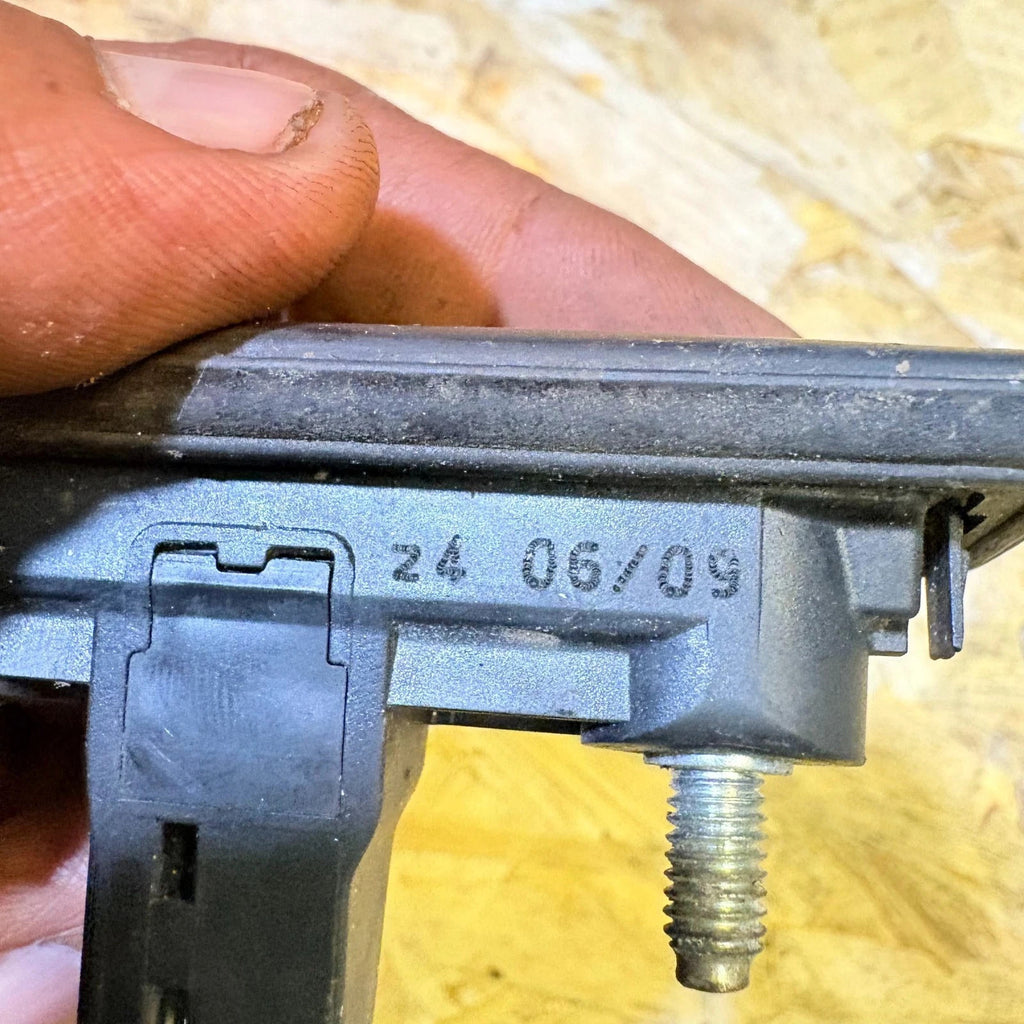 Skoda Fabia Mk2 2007-2014 Boot Tailgate Release Handle Switch Microswitch