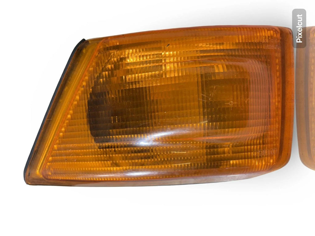 IVECO DAILY 1999-2006 Front Left Indicator Lamp 1315106148 500320426 REM5735