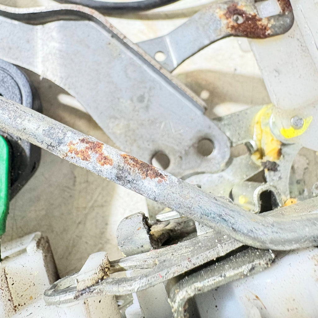Peugeot 2006 Front Left Door Lock Mechanism