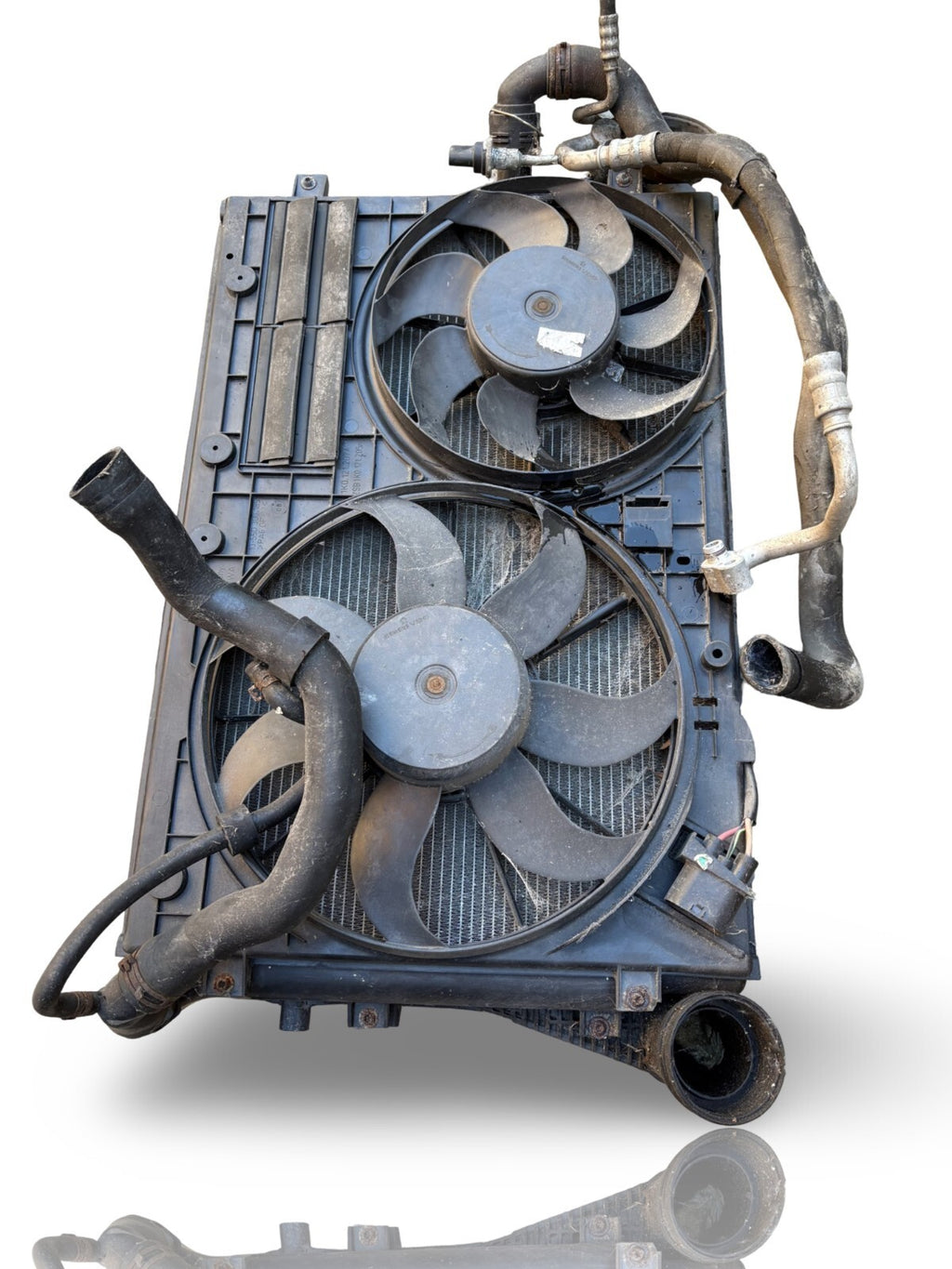 Volkswagen Touran I 2004 Diesel radiator cooling fan 1355D300185 DEV453977