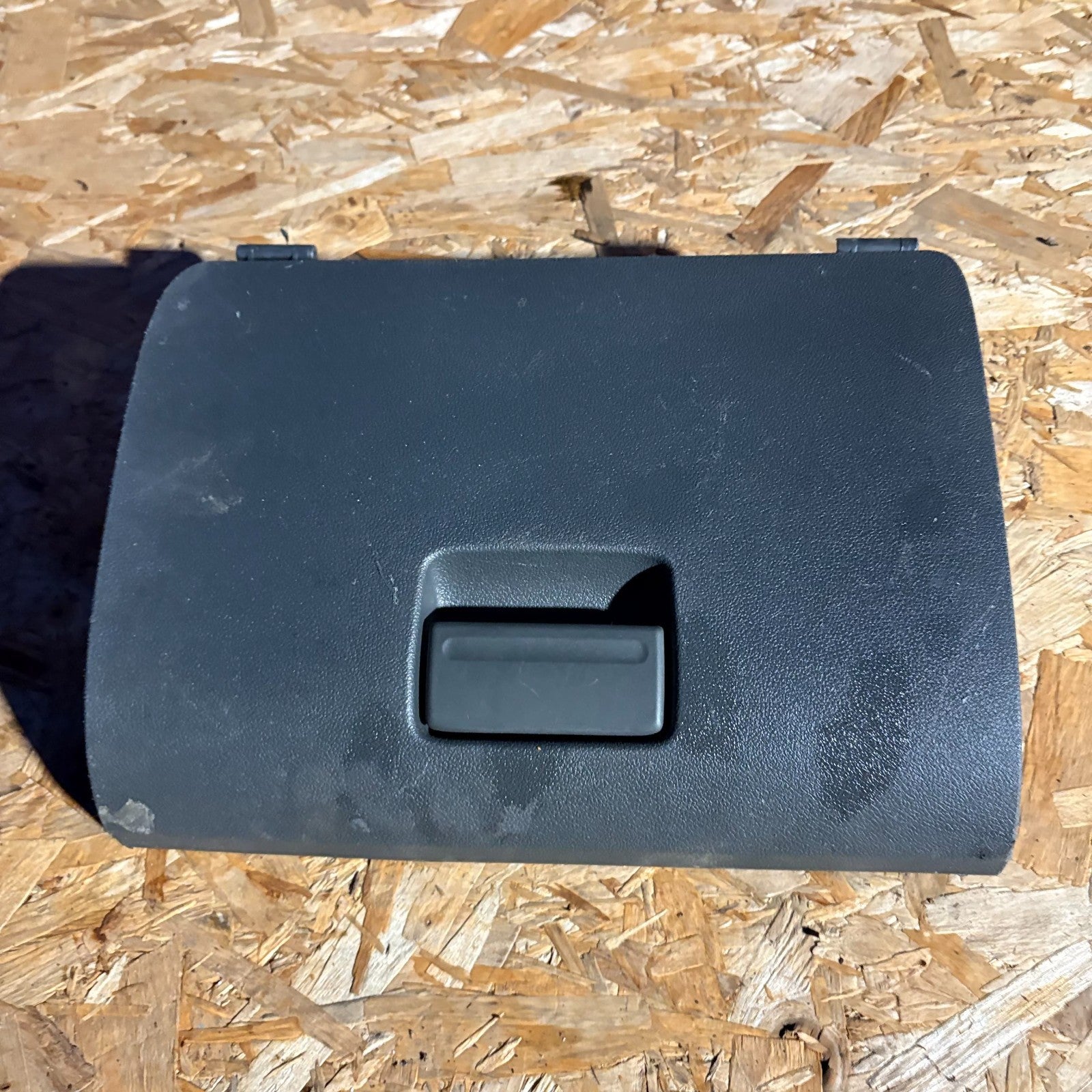 FORD FOCUS MK2 2004-2010 COMPLETE GLOVE BOX DASHBOARD STORAGE COMPARTMENT BLACK