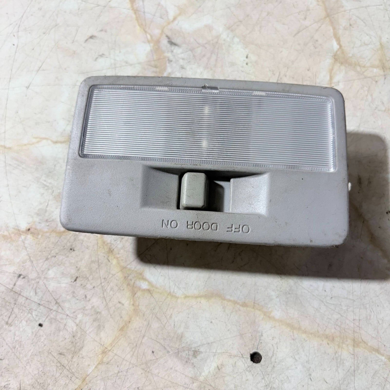 Mazda Rx 2003-2012 Rear Interior Reading Light Middle