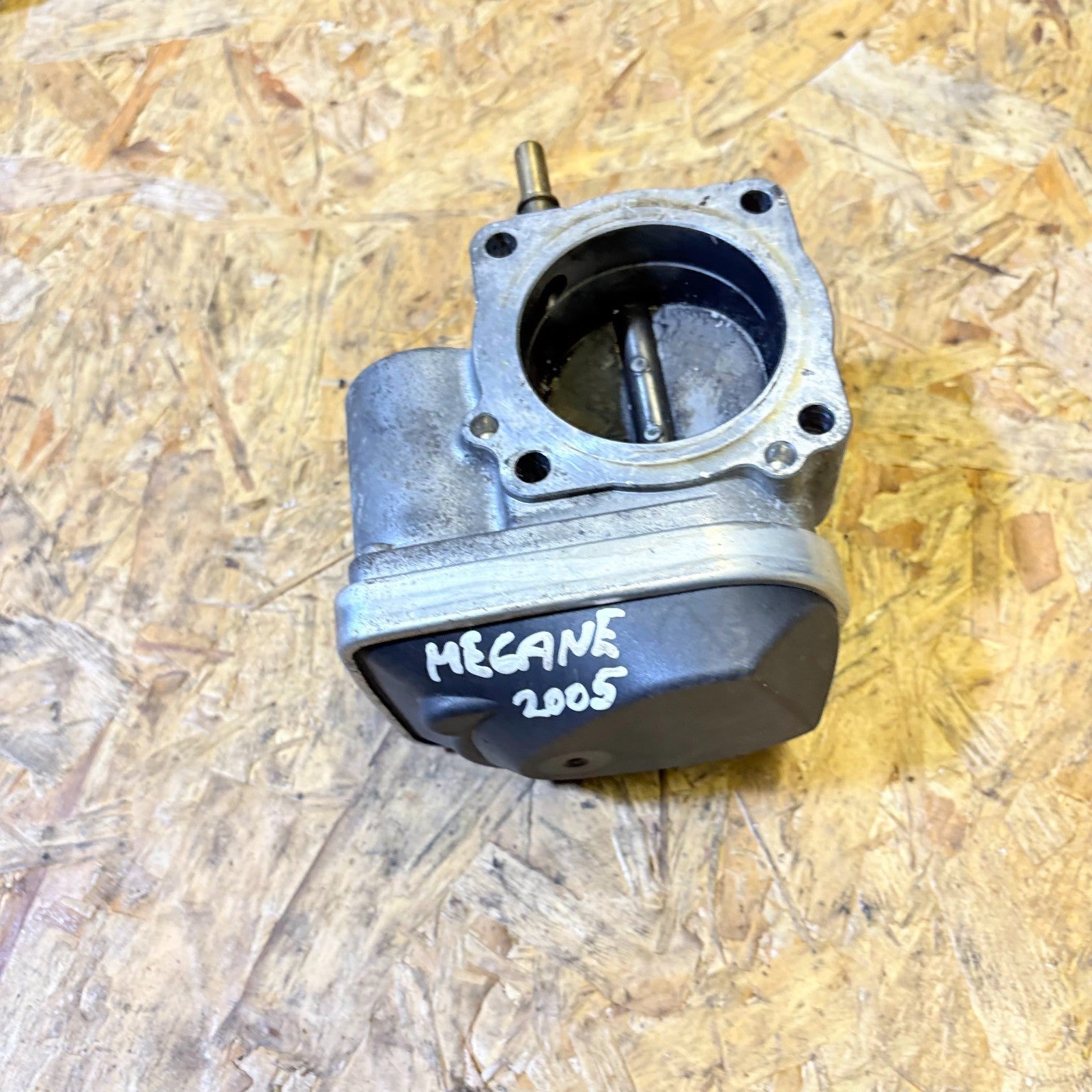Renault Megane (2003-2006) Estate Throttle body 8200 190 230