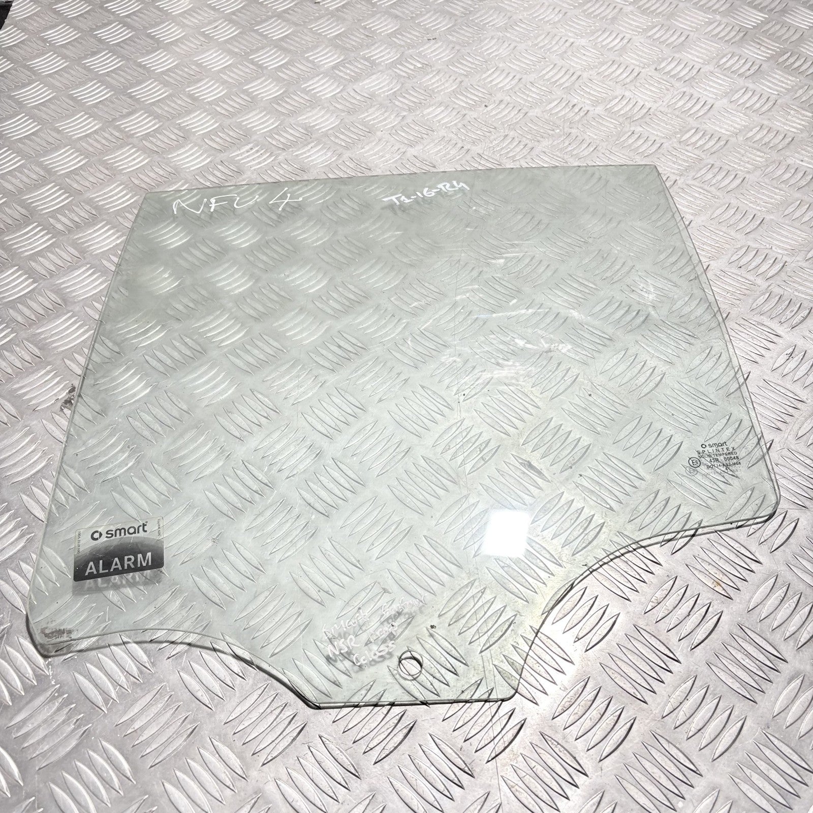 Smart Forfour Rear Left Passenger Side Door Glass Window