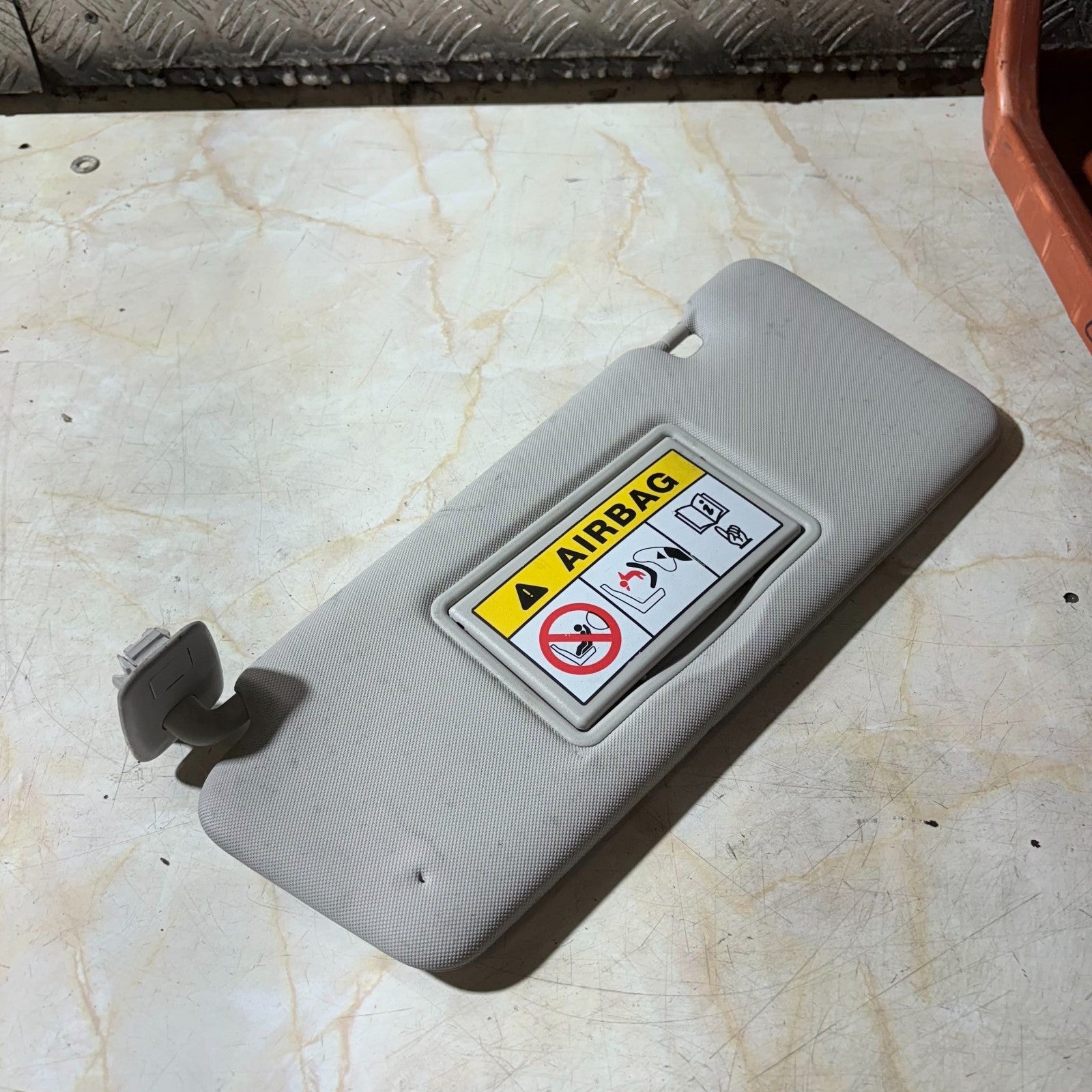 RENAULT CLIO 2013-2020 Sun Visor