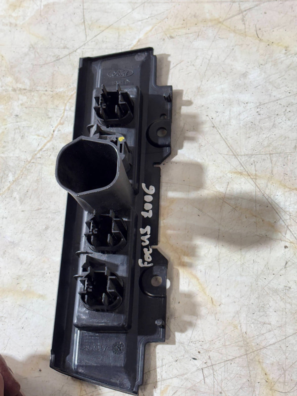 FORD FOCUS MK2 HEATED WINDSCREEN DEMISTER SWITCH PANEL 4M51-13D734-DC