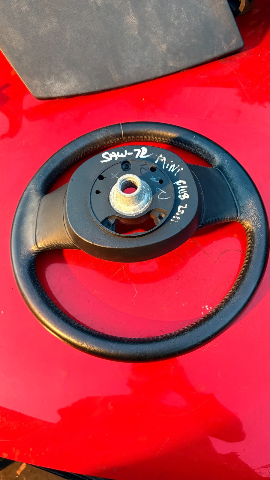 2011 MINI CLUB STEERING WHEEL 609696201C