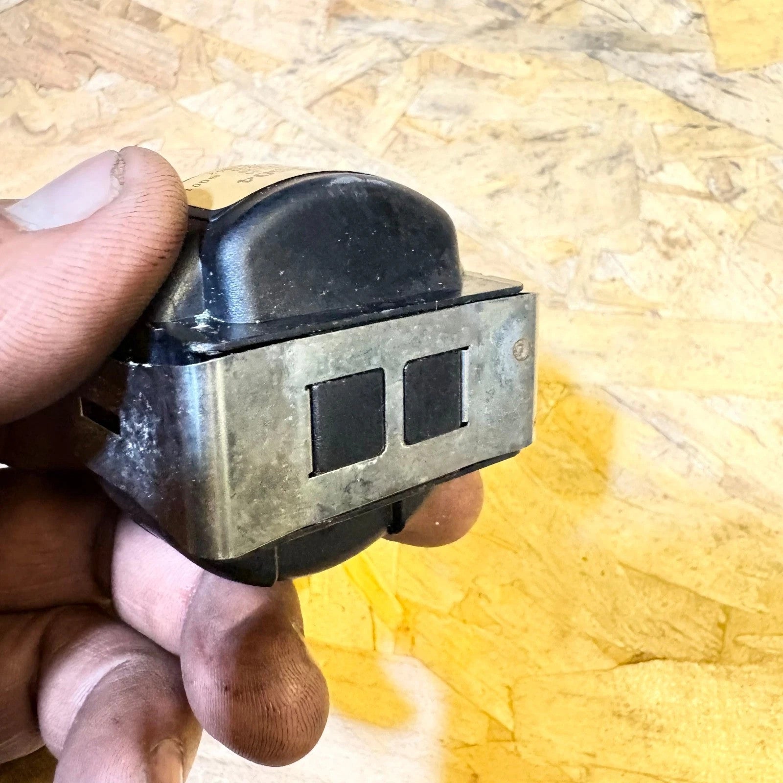 Mercedes W176 W246 Rain Sensor Light Control Unit Front Windscreen A2469012504