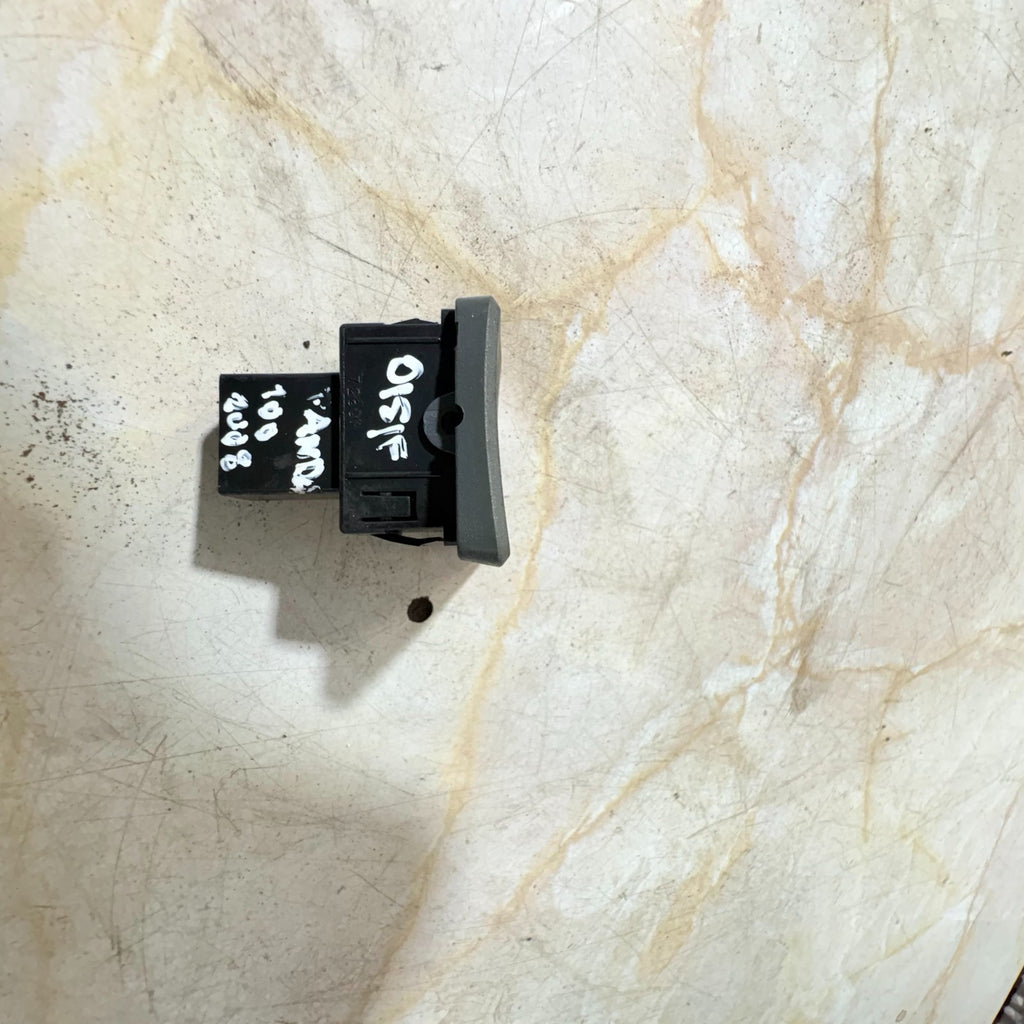 Fiat Panda Mk2 2003-2012 Front Right Driver Electric Window Switch 735360837 OSF