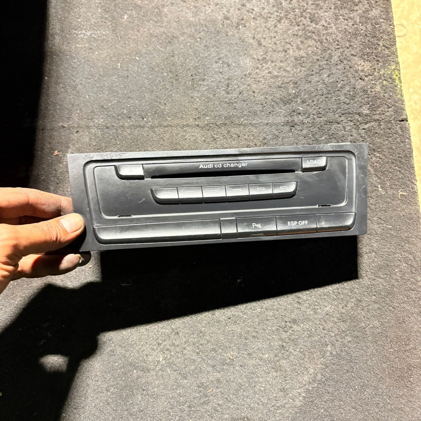 AUDI CD CHANGER PLAYER 8K2 959 674 A
