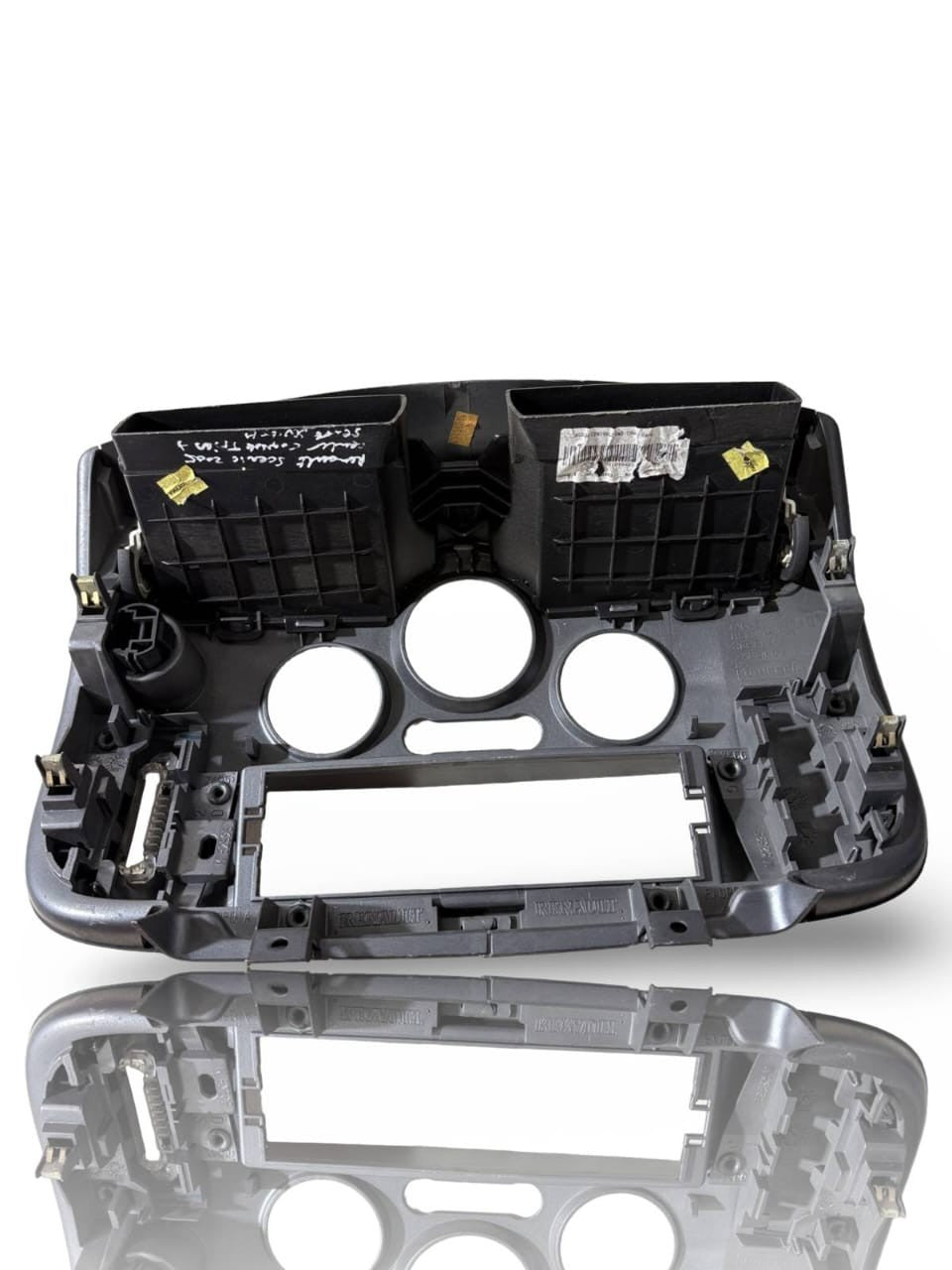 RENAULT GRAND SCENIC CENTRE DASH CONSOLE WITH CD PALYER E8200140717 8200550822