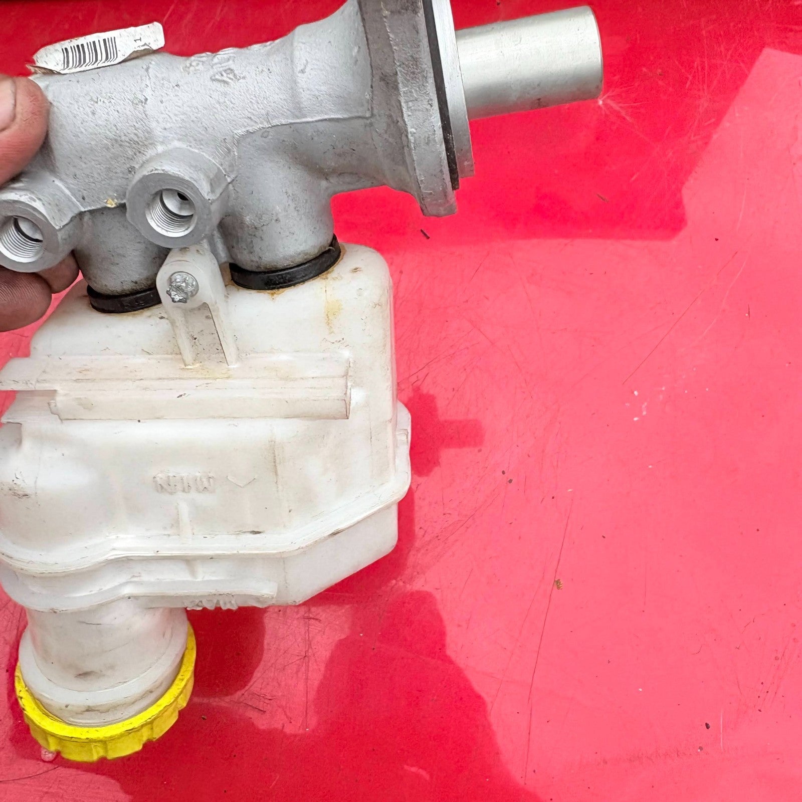 FIAT 500 2008-2019 Brake Master Cylinder Fluid Reservoir 32069666
