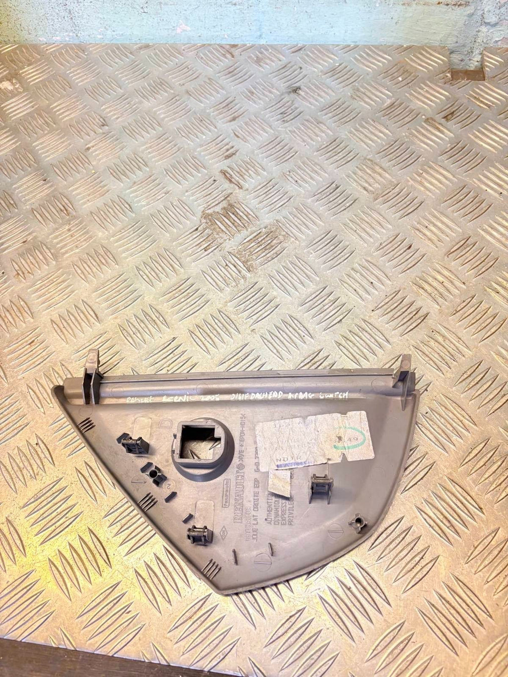 Renault Grand Scenic Driver Side Dash Trim 2004-08 8200141017 8200141018
