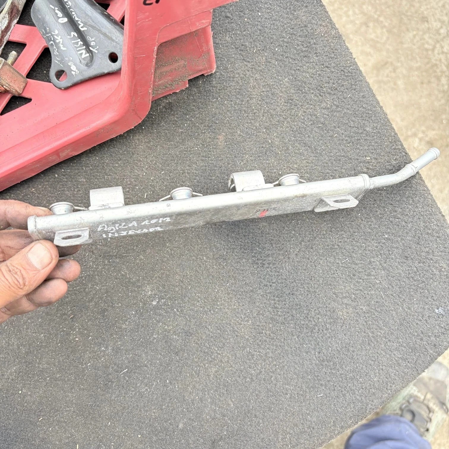 Vauxhall Opel Agila B Mk2 1.0 K10B Fuel Injector Rail 93194239 2008-2014