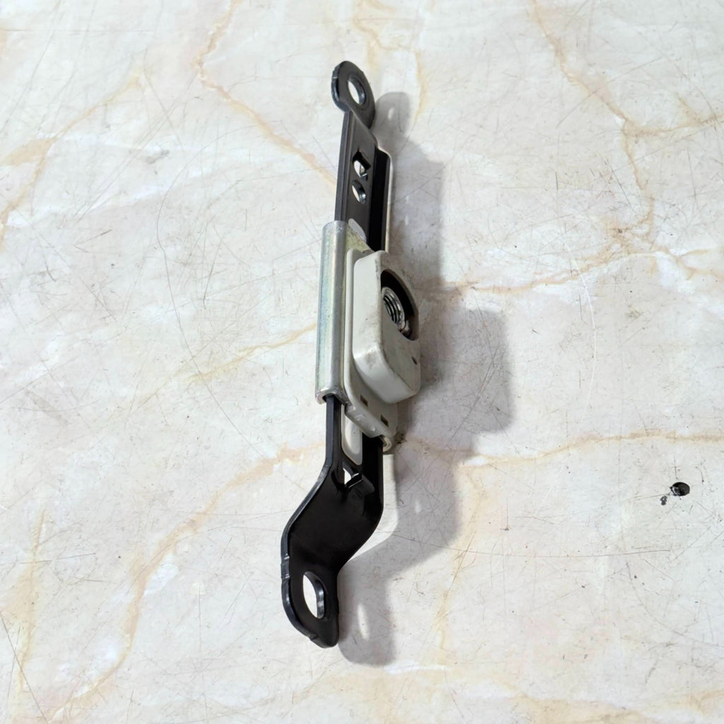 Nissan Juke F15 2010-2019 Seat Belt Height Adjuster Rail Slider B-Pillar