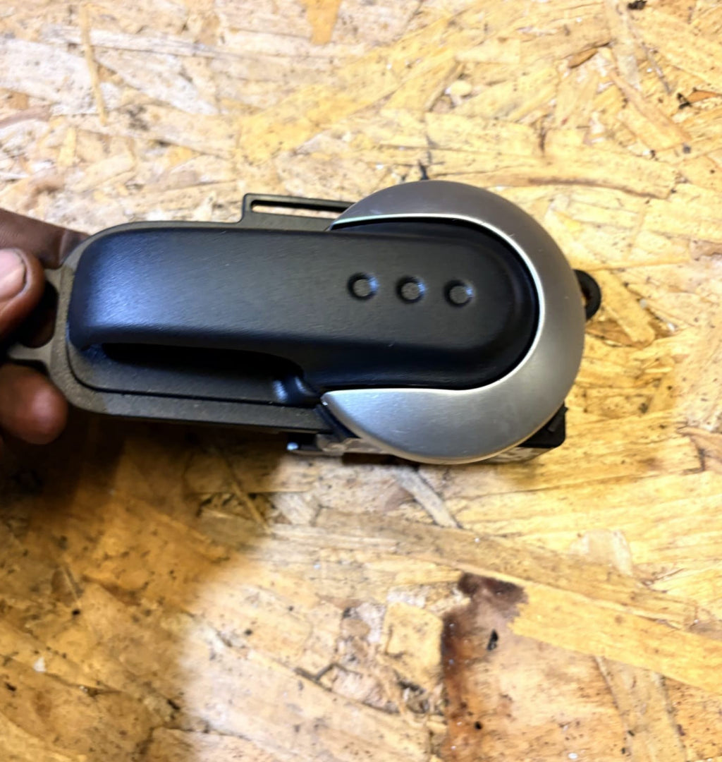 80670AX603 front inner door handle 2012 NISSAN MICRA (K12E) 1.4 CAT 4497068NSF
