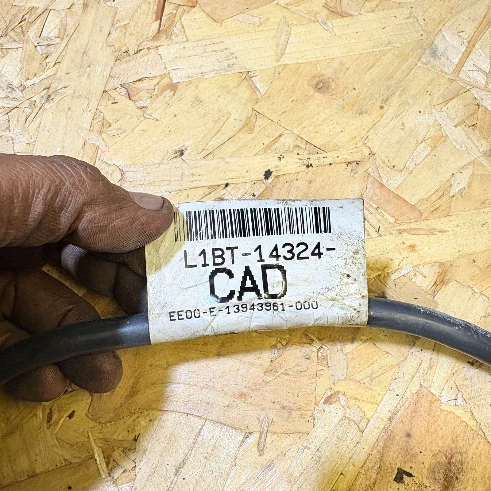 FORD FIESTA EARTH STRAP CABLE LEAD L1BT-14324-CAD