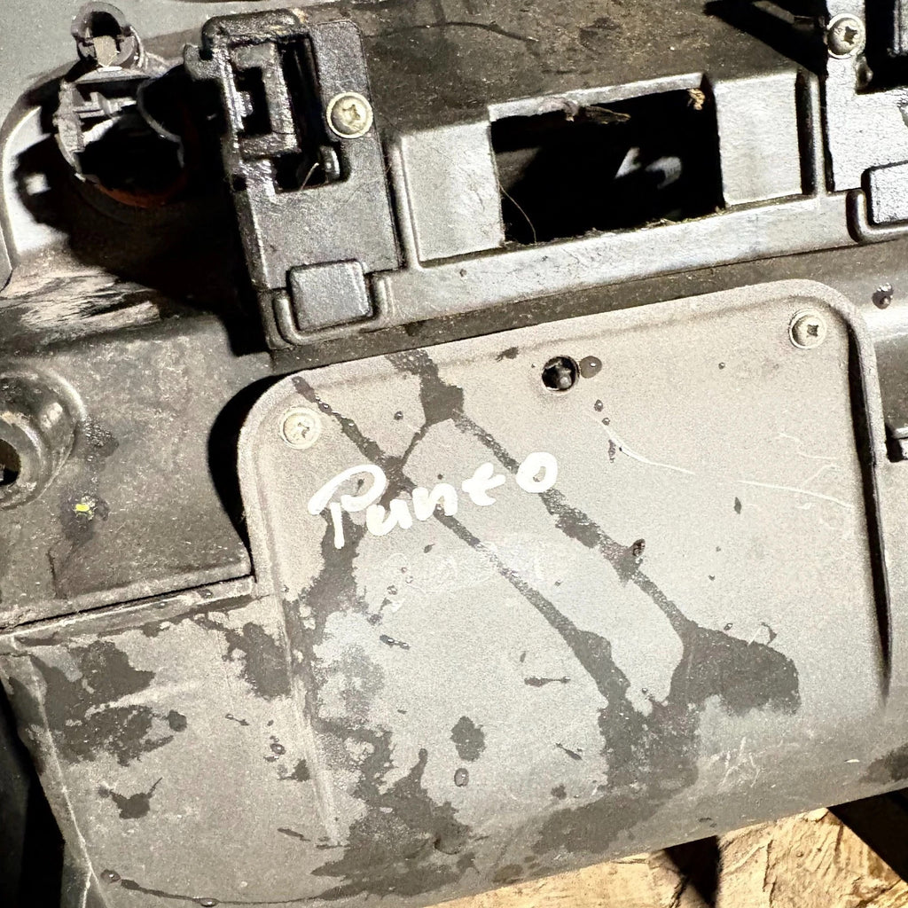 Fiat Punto Mk2 188 1999?2010 Centre Console Facia Panel