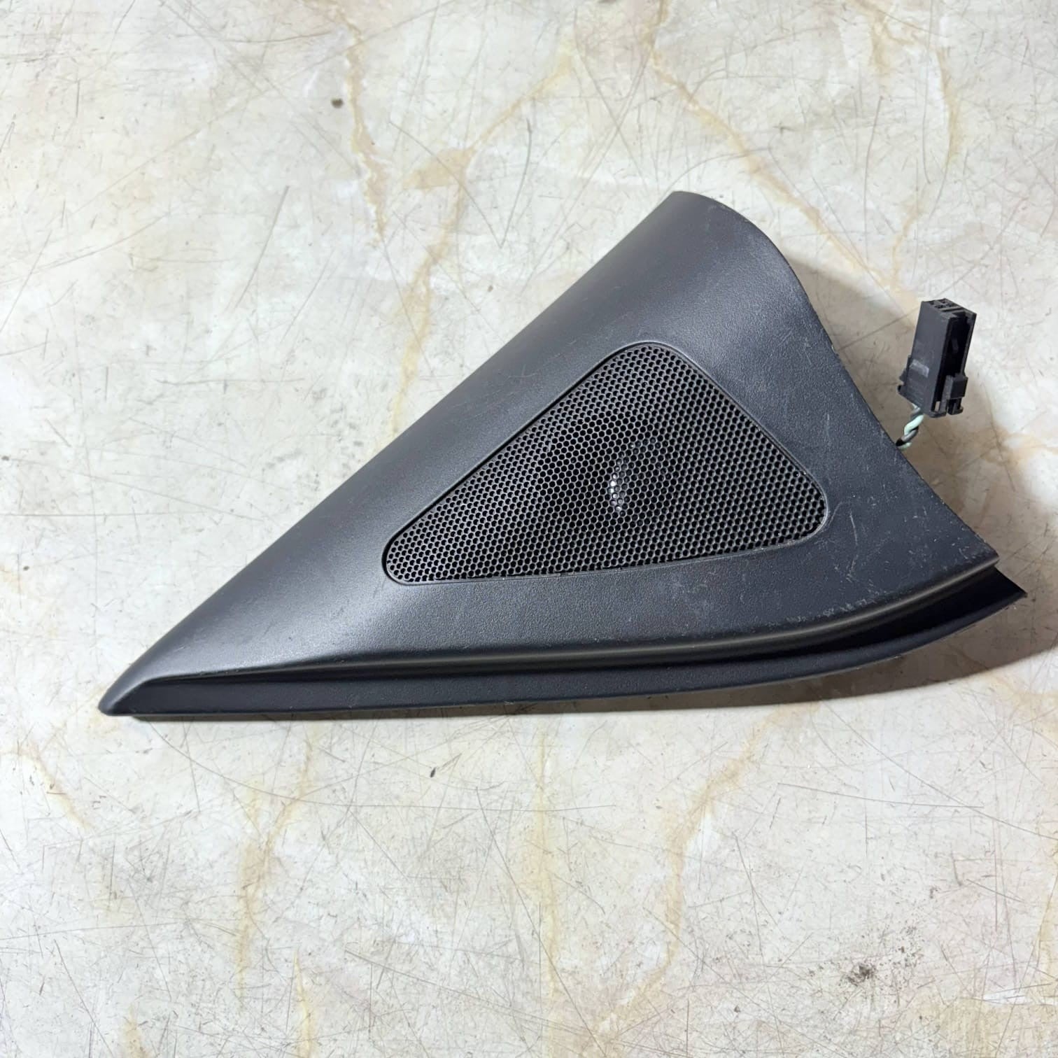 2011 HYUNDAI SANTA FE DOOR TWEETER SPEAKER AND TRIM FRONTOSF 87881-2B010