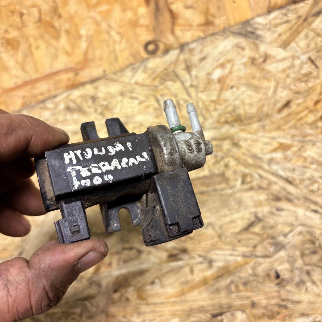 Hyundai Terracan 2004-2006 EGR Vacuum Solenoid Valve Exhaust Control