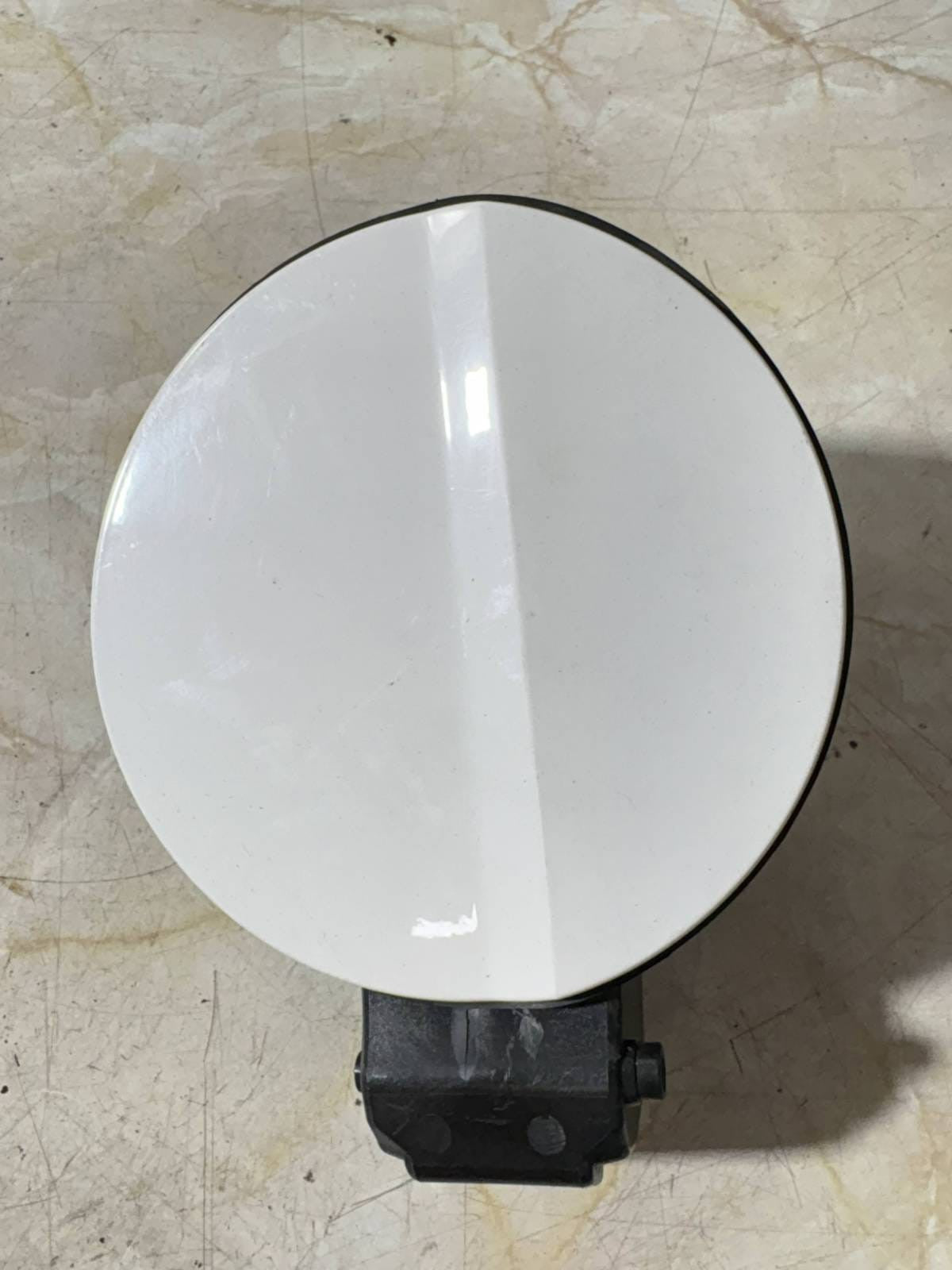 SKODA FABIA 2015 Mk3 (NJ) Fuel Filler Flap in White (F9E) 6V6809857 2017