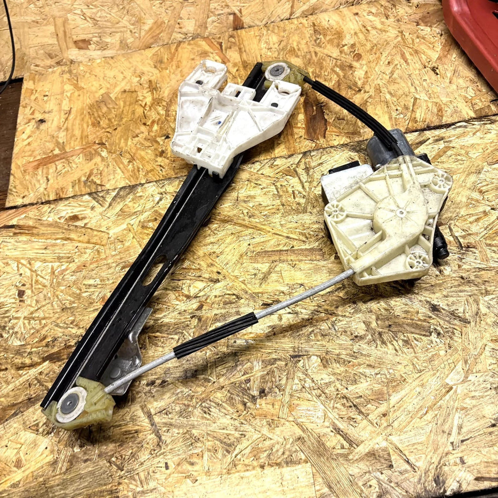 2014 SEAT LEON 2.0 DIESEL MK3 DRIVER REAR SIDE WINDOW REGULATOR REF11194
