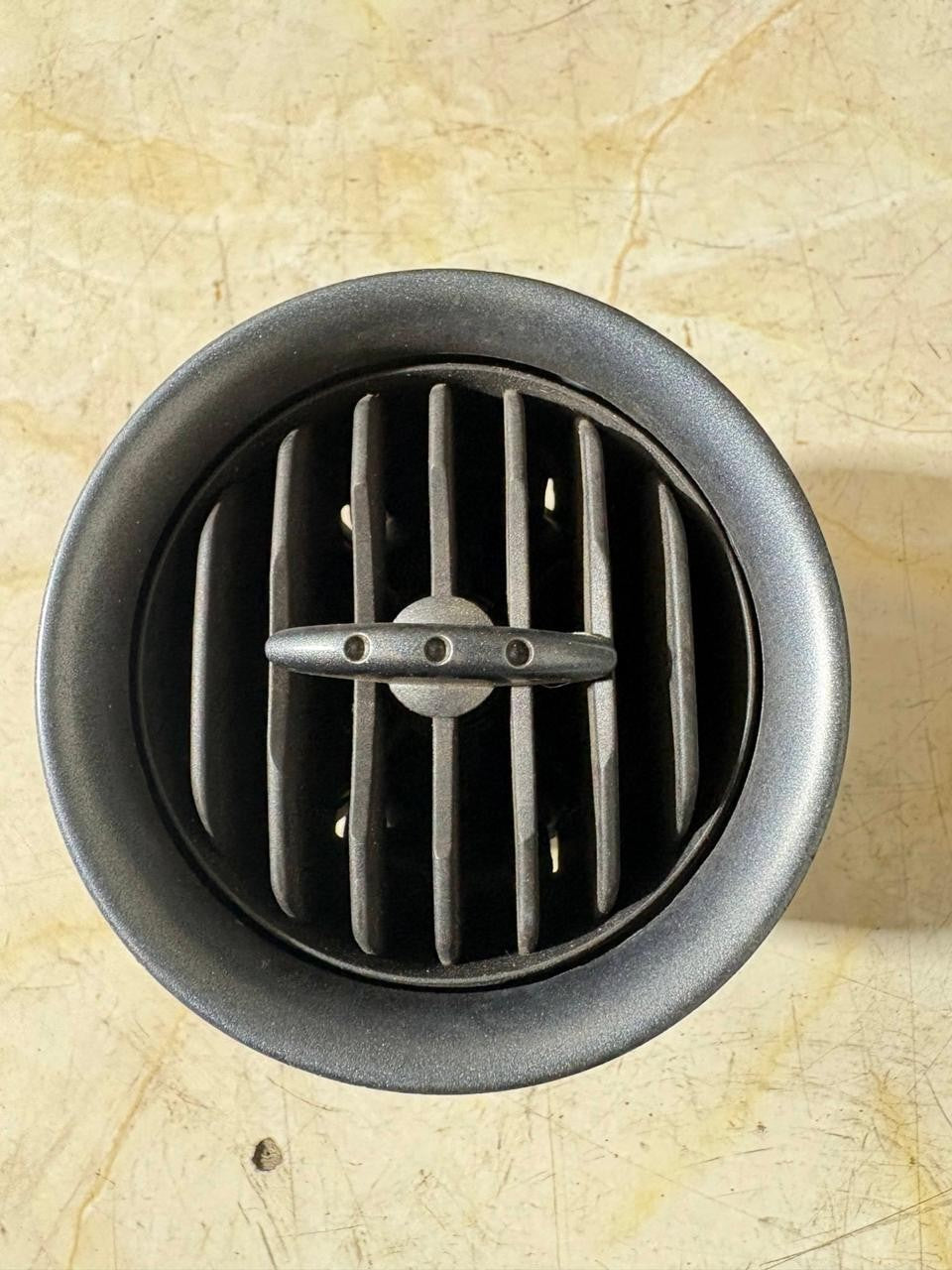 2007 SEAT IBIZA MK4 DASHBOARD CENTER AIR VENT