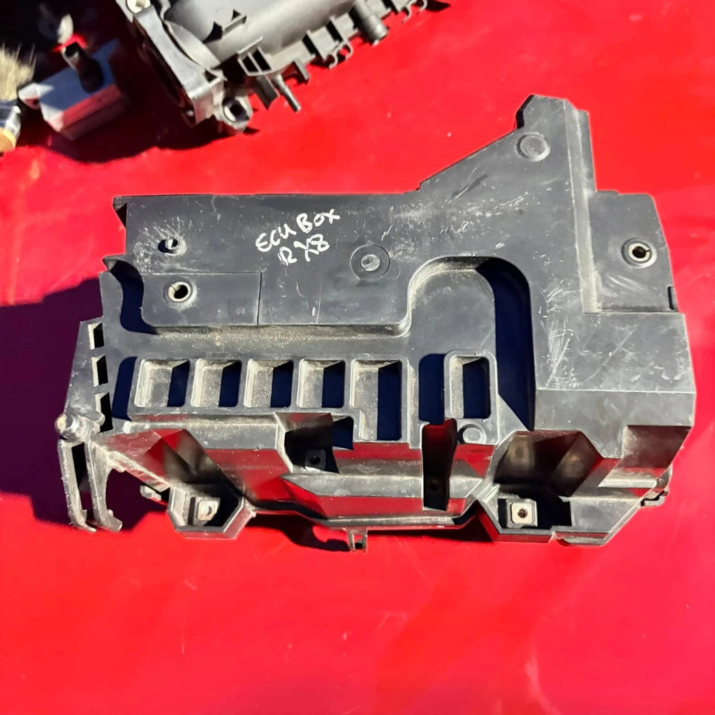 Mazda RX-8 2004-2008 ECU/PCM Box Housing Cover PS Module F151 279700-3300