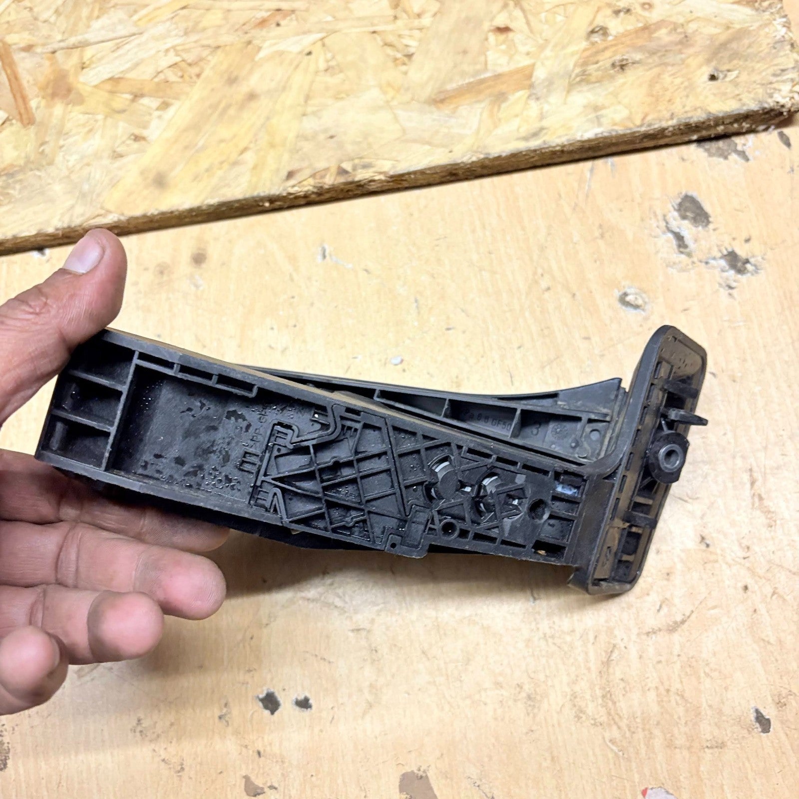 BMW X5 E70 2006-2013 ACCELERATOR GAS THROTTLE PEDAL ASSEMBLY 259160-10