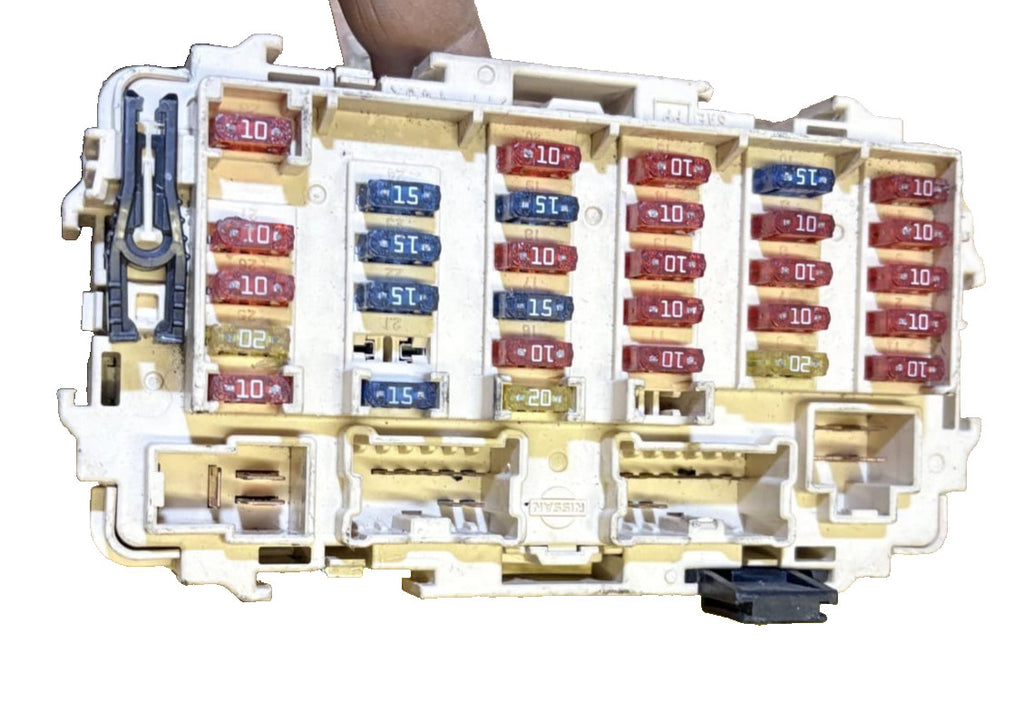 Nissan Xtrail 2001-2007 Under Dash Fuse Box