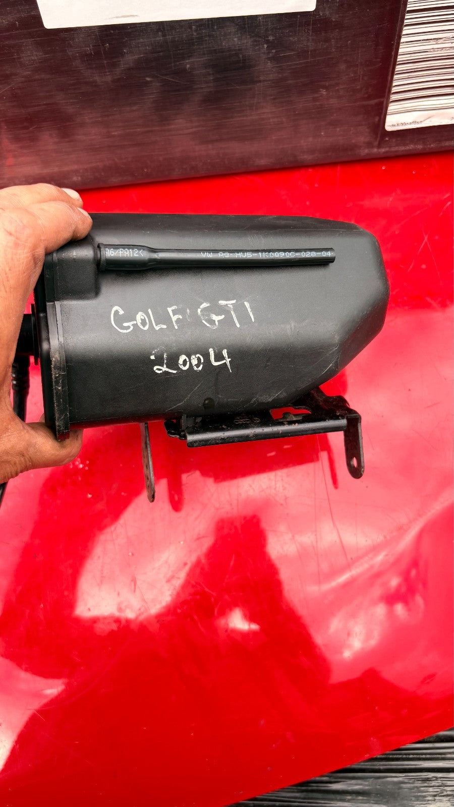 2004 VW GOLF CAXA CHARCOAL CARBON FILTER CANISTER 1KO 201 801 B